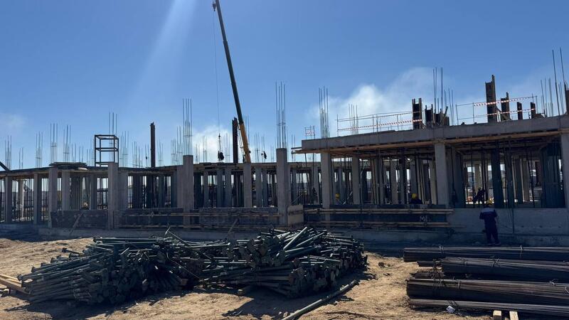 РАБОТЫ ПО СТРОИТЕЛЬСТВУ ДВОРЦА ШКОЛЬНИКОВ ВЕДУТСЯ ИНТЕНСИВНО