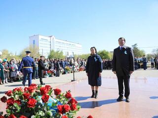 Аким области почтил память солдат, погибших в годы Великой Отечественной войны