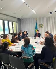 Аскарбек Ертаев провел встречу с родителями особенных детей по вопросам услуг инватакси