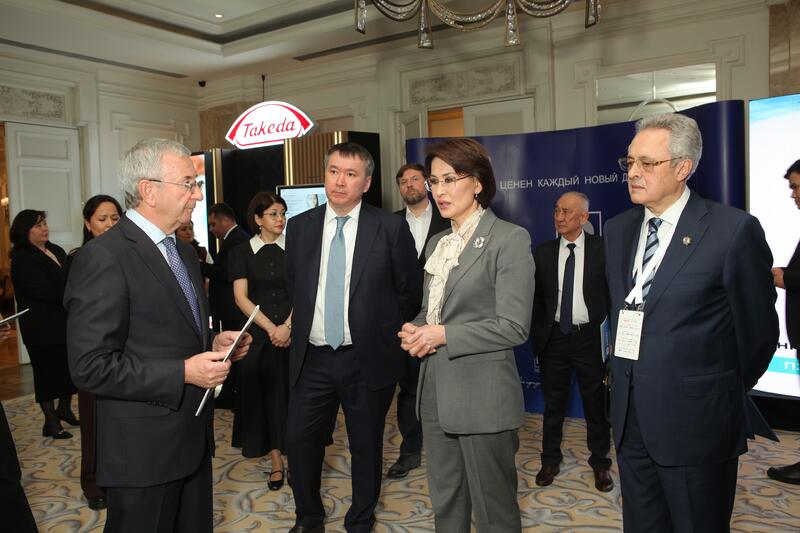 СЪЕЗД ОНКОЛОГОВ В АЛМАТЫ: ПЯТИЛЕТНЯЯ ВЫЖИВАЕМОСТЬ ПАЦИЕНТОВ УВЕЛИЧИЛАСЬ ДО 65%