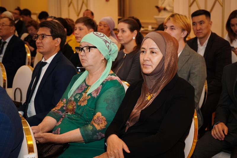 В Астане наградили 59 передовиков животноводства                  