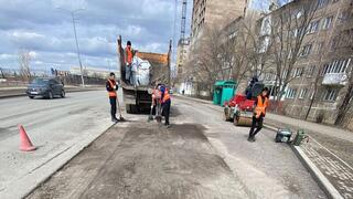113 километров дорог охватят средним ремонтом в Караганде