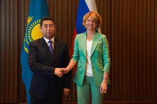 Айдарбек Сапаров и Оксана Лут подтвердили курс на укрепление аграрного сотрудничества Казахстана и России