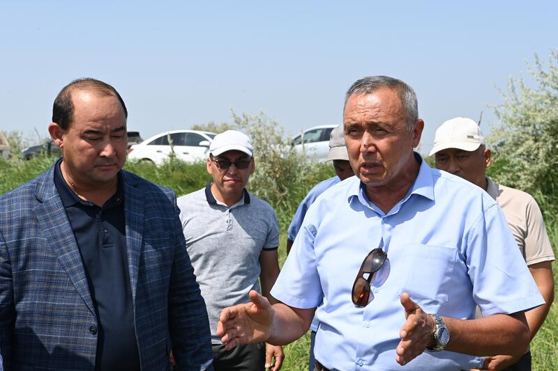 Министр водных ресурсов и ирригации ознакомился с ходом поливного периода в Жанакорганском и Шиелийском районах