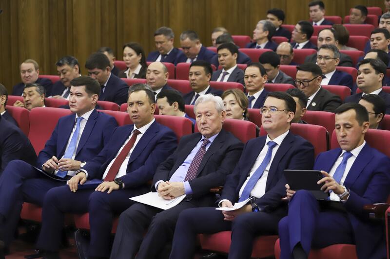 Меры поддержки бизнеса и новые цифровые решения обсудили на коллегии Минфина