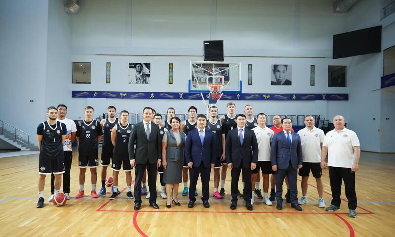 Нурдаулет Килыбай поздравил впервые завоевавшего Кубок Казахстана клуб «Каспий» с исторической победой