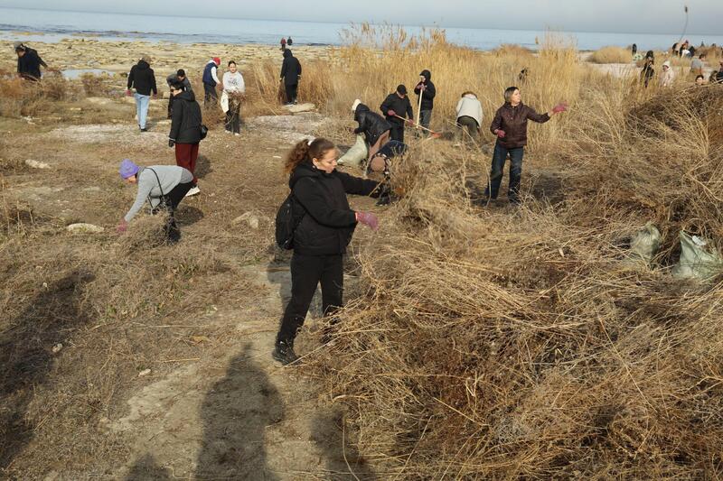В Мангистауской области в рамках экологической акции «Тазару күні» прошёл масштабный субботник