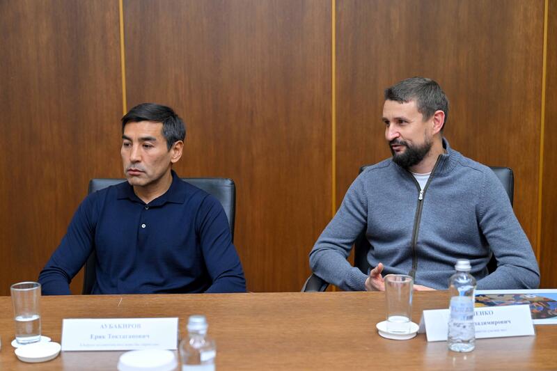 В Семее обсудили строительство детской академии по футзалу