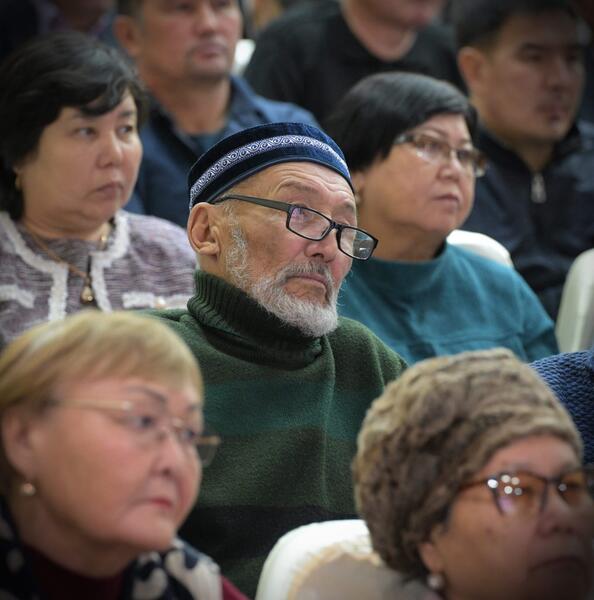 Аким Павлодарской области Асаин Байханов встретился с жителями Баянаульского района