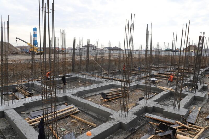 В жилом массиве «Ынтымак» началось строительство пяти новых многоквартирных домов