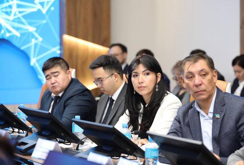 Аким области встретился с членами общественного совета