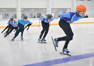 Новая ледовая арена открылась в микрорайоне Жас Өркен