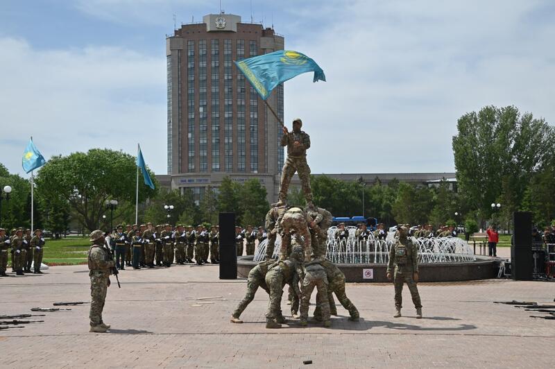 Более 4500 военнослужащих Вооруженных сил приняли Военную присягу