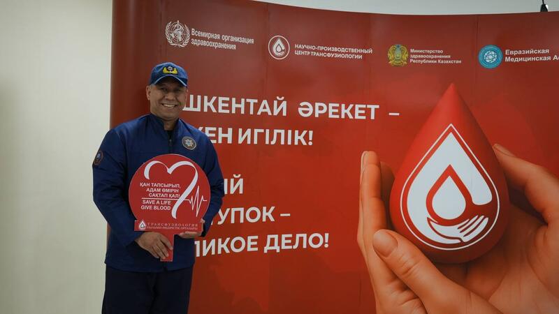 Сотрудники ЦМК стали донорами