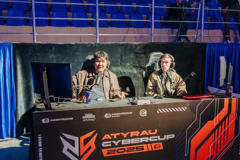 В Атырау впервые проходит международный киберспортивный турнир