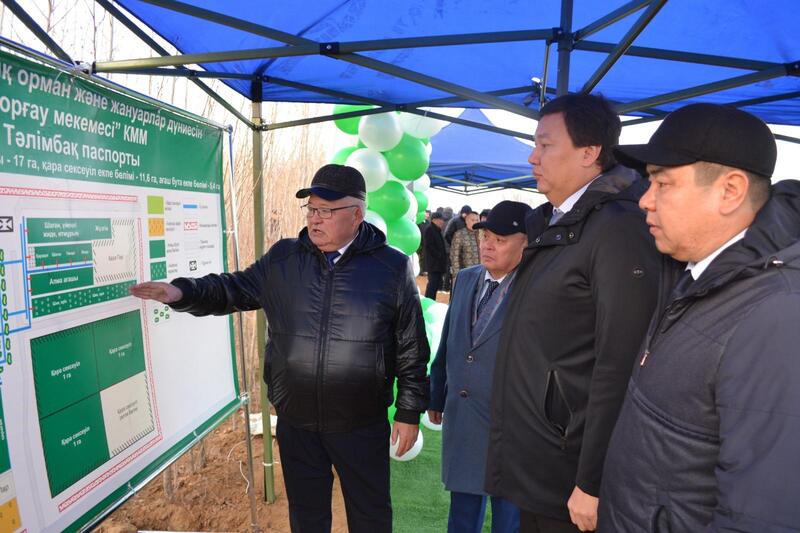 Шалкарским лесникам передали автомобили и дроны