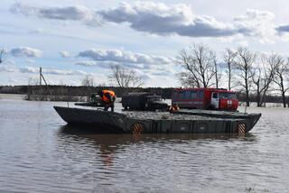 Военные инженеры наведут переправу на реке Есиль в двух регионах страны