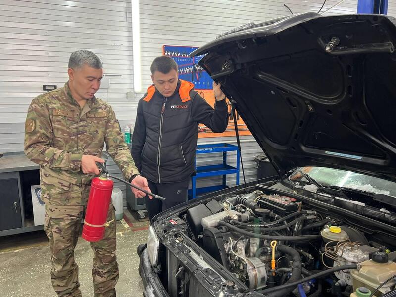 60 секунд безопасности: Как подготовить автомобиль к зиме: рекомендации спасателей