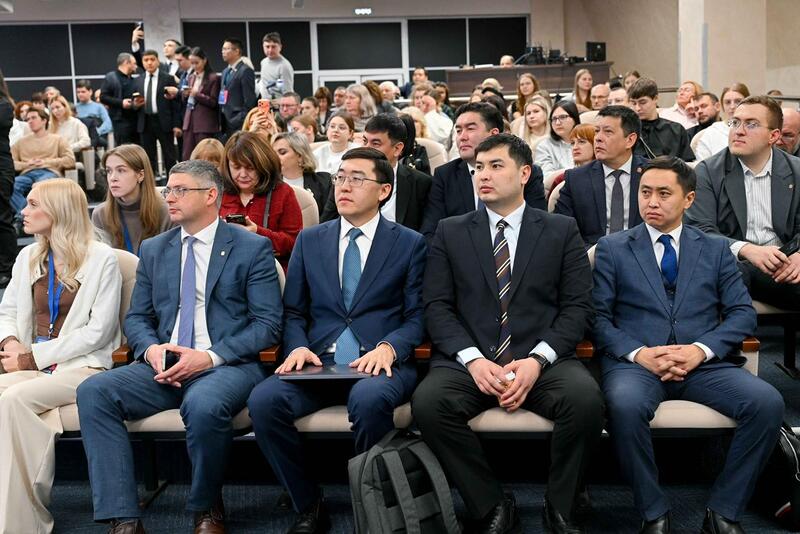 Делегация области Абай приняла участие в международном форуме «Иртыш: рука дружбы — река развития»