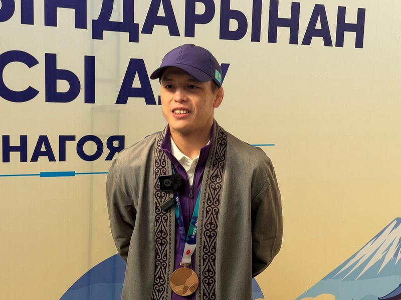 Карагандинский боец ММА вернулся с Азиады с бронзовой медалью