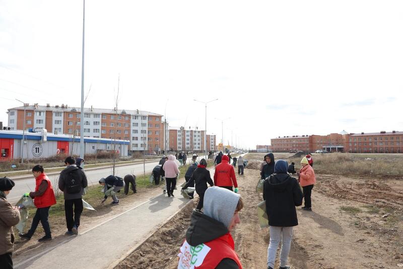 Тысяча горожан поддержала акцию «Таза Қазақстан» на масштабном экоплоггинге в Косшы