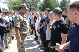 В Силах воздушной обороны проходят сборы с военнообязанными