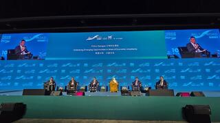 Казахстан приглашает Гонконг к сотрудничеству в развитии международного маршрута