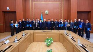 В Карагандинской области поздравили энергетиков с профессиональным праздником