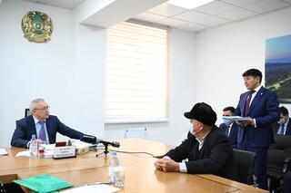 Бейбит Исабаев провел прием граждан по личным вопросам
