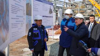 Увеличение выпуска битума и производство зимнего дизтоплива: Олжас Бектенов ознакомился с планами модернизации ПНХЗ