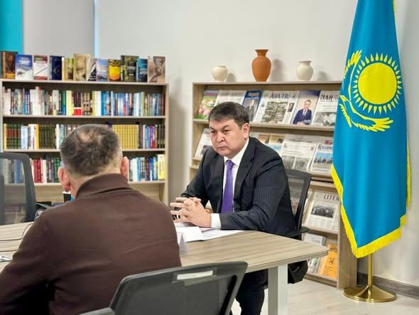 ТУРКЕСТАН: НА ЛИЧНОМ ПРИЕМЕ ВЫСЛУШАНЫ ОБРАЩЕНИЯ ЖИТЕЛЕЙ