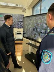 Артур Ластаев посетил учреждение для несовершеннолетних в Алматы