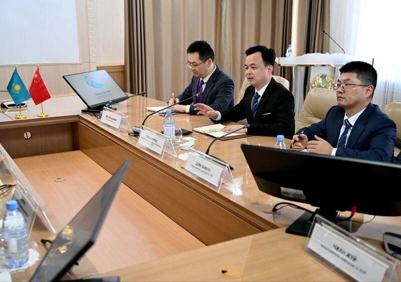 Аким СКО встретился с инвестором из Китая