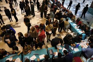 «Народный юрист»: жители столицы получили юридические консультации от специалистов