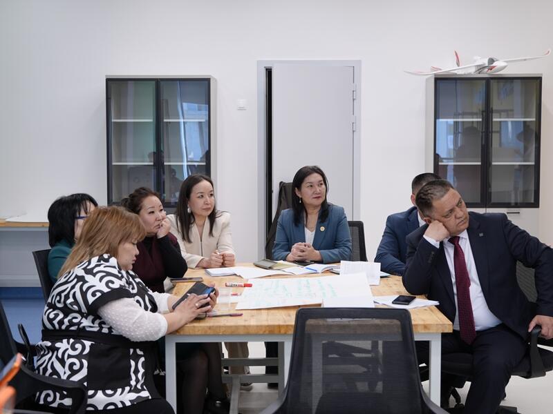 Технологии искусственного интеллекта меняют подходы к управлению школами