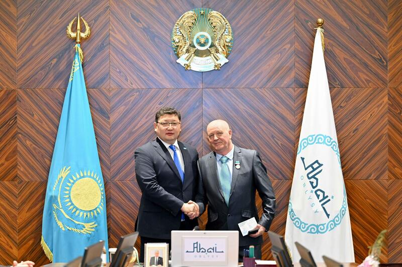 В области Абай чествовали специалистов энергетической отрасли