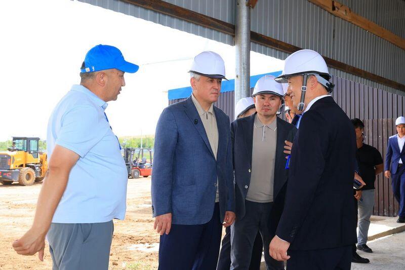 В Осакаровском районе построили кирпичный завод