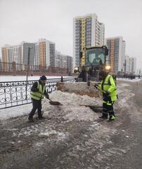 Порядка 3000 дорожных рабочих вышли на уборку снега в Астане