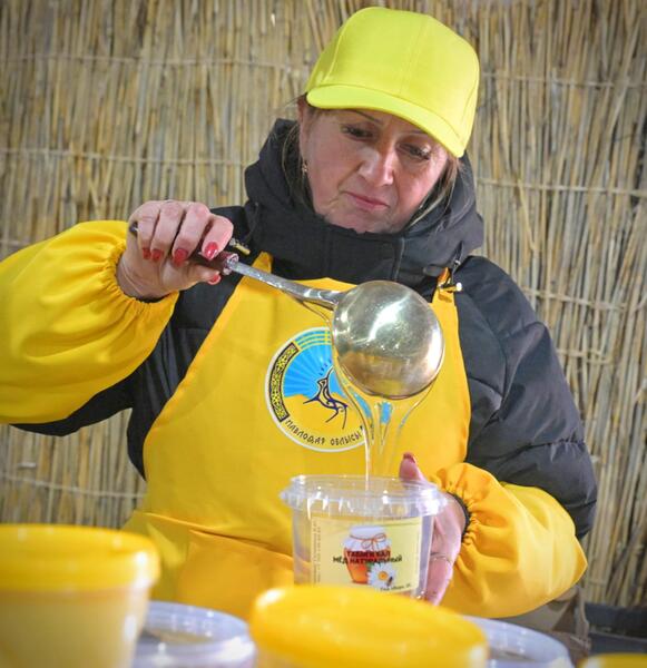 Павлодарский вкус – на столичные рынки: сельхозярмарка в Астане прошла с аншлагом