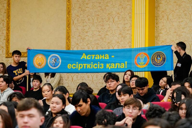 «Закон и порядок»: в Астане прошло масштабное профилактическое мероприятие для молодежи