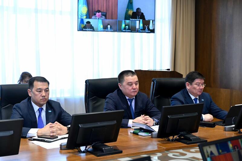 В области Абай обсудили актуальные вопросы сферы образования