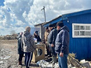 Буландынская районная комиссия проводит работы по обследованию подтопленных домов