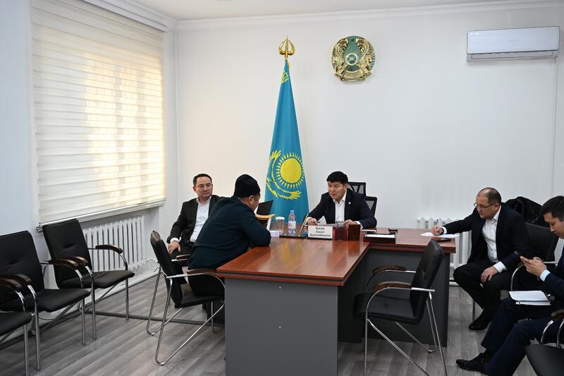 Аким города провёл личный приём граждан