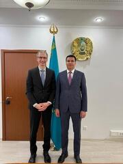 Вице-министр экологии РК Мансур Ошурбаев провел рабочую встречу с представителем Стокгольмского института по окружающей среде