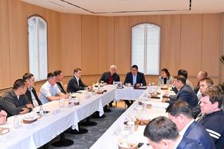 Аким области встретился с инвесторами строительной отрасли