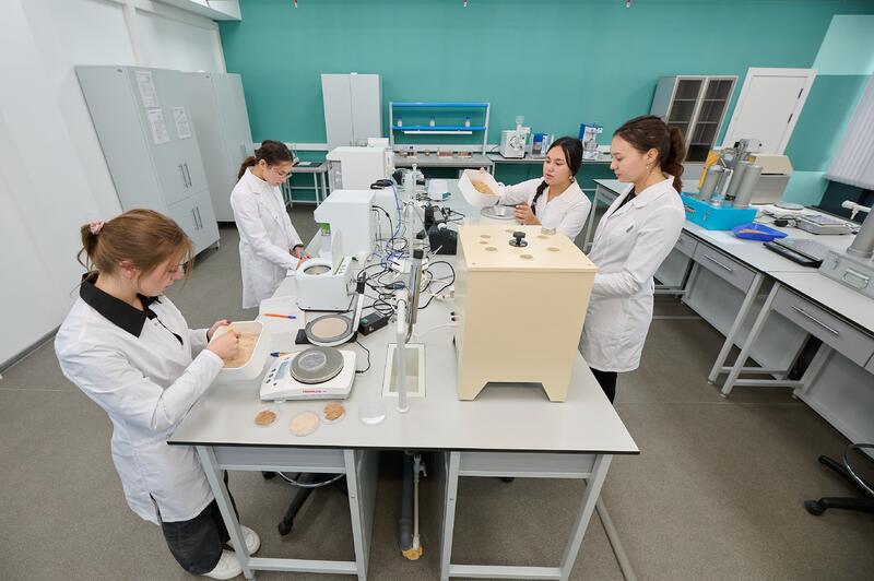 В Казахстане стартовала международная программа Young Health Programme