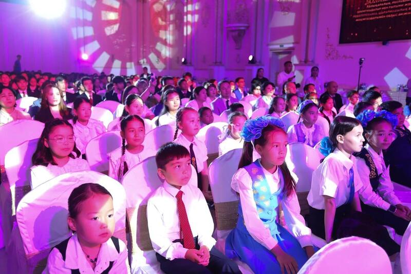 В Мангистау наградили победителей республиканских и международных олимпиад