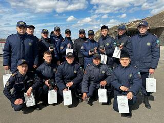 Глава государства встретился со спасателями в Северо-Казахстанской области