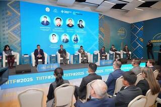 НА МЕЖДУНАРОДНОМ ФОРУМЕ СОСТОЯЛАСЬ ПАНЕЛЬНАЯ СЕССИЯ НА ТЕМУ «ЦИФРОВАЯ ТРАНСФОРМАЦИЯ И ИСКУССТВЕННЫЙ ИНТЕЛЛЕКТ В РАЗВИТИИ ТУРКЕСТАНА»