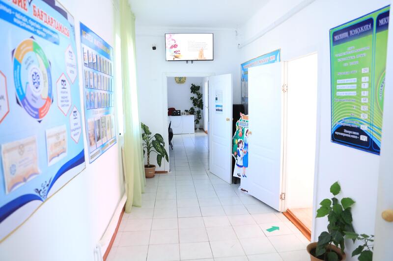 Аким области поручил рассмотреть вопрос строительства школы в Токмансае